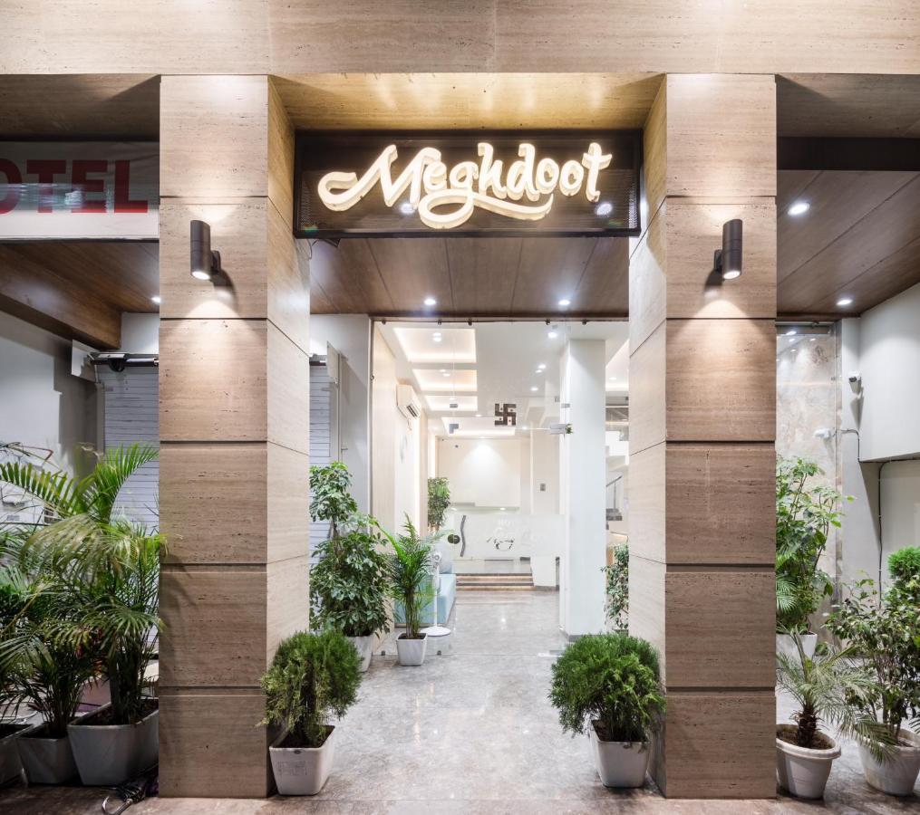 Hotel Morya Meghdoot, Бхопал Экстерьер фото