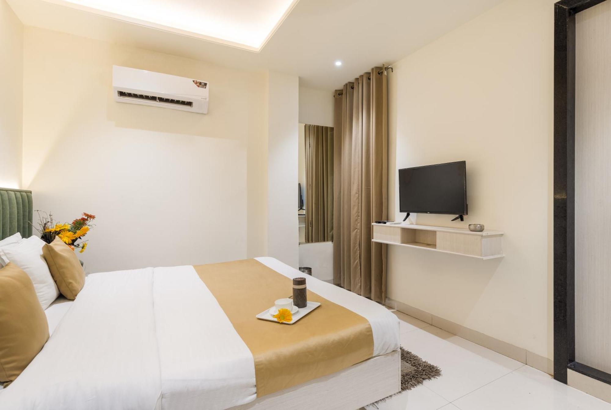 Hotel Morya Meghdoot, Бхопал Экстерьер фото